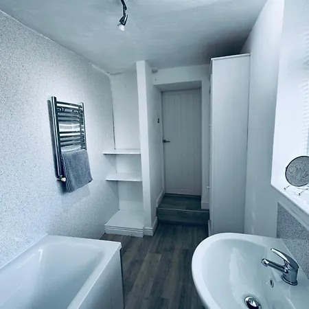 Lägenhet Holly House- 2 Bed Whitehaven
